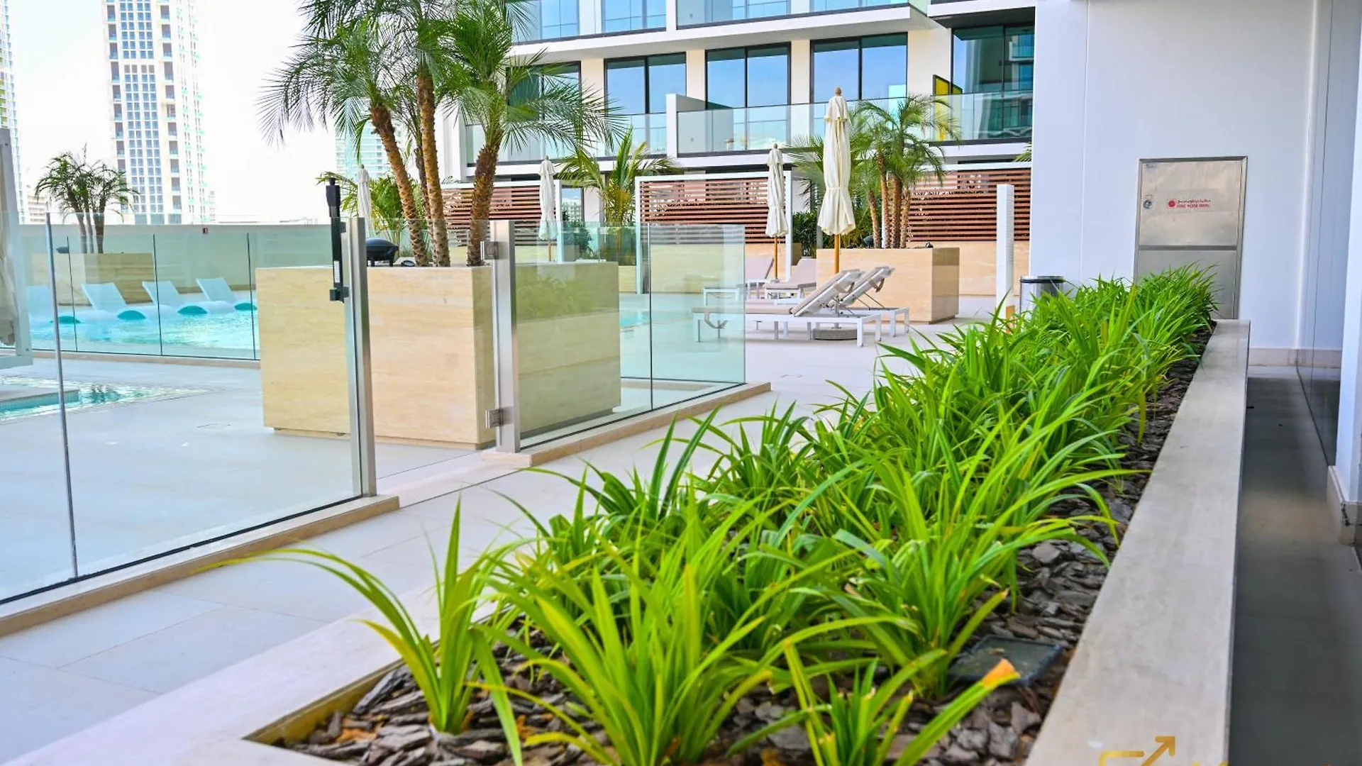 Stunning 1Br In Jvc Binghatti Amber By Deleguest Dubai 0*,