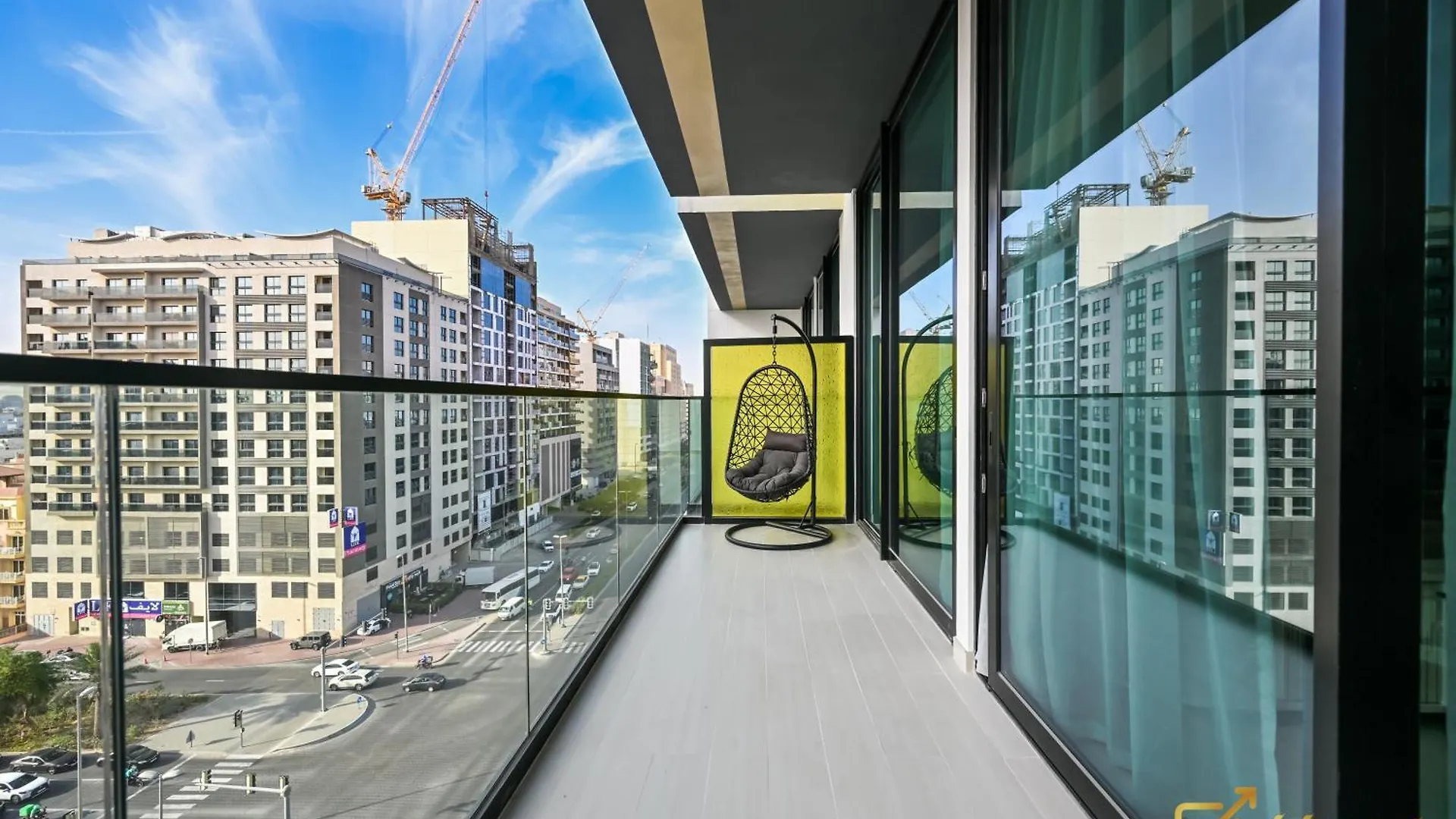 Stunning 1Br In Jvc Binghatti Amber By Deleguest Dubai Apartment
